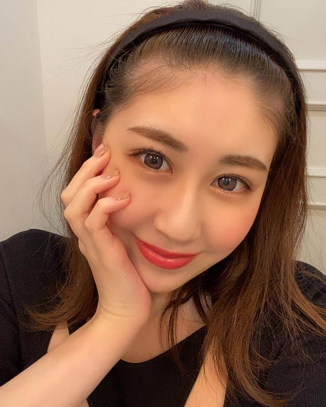 永島あゆみさんのインスタグラム写真 - (永島あゆみInstagram)「💄💅 #おうちじかん  #makeup  #dior  #jillstuart  #canmake ・ みなさんはどのようにおうち時間 過ごされてますかー？❤️」4月24日 20時48分 - ayumi_nagashima_official