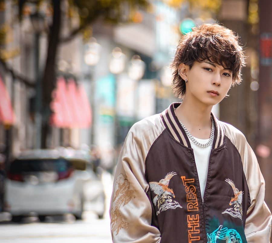 のインスタグラム：「. 📸 〜Other cut  series〜 📸 . last year's style・・・✂️ みっき〜 @_mky_mky とのアザーカット😎 . #メンズヘア #OCEANTOKYOWEST #オーシャントーキョーウエスト #みっきー#みきお#出井直助」