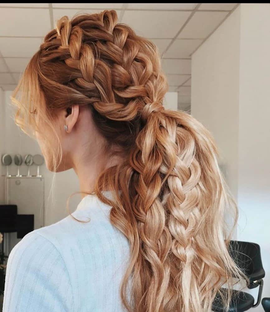 I N S T A B R A I Dのインスタグラム：「This hair color is so stunning 😍🔥」