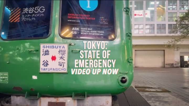 サイモンとマルティナのインスタグラム：「New video up now 🚨 We’ve been gathering footage around Tokyo from March to April. Tokyo is now in a “state of emergency” due to #covid_19 so there are plenty of changes to document from around the city. But don’t worry, this video is not doom and gloom... it’s got sexy food porn (from home) and an ode to coffee ☕️💕」