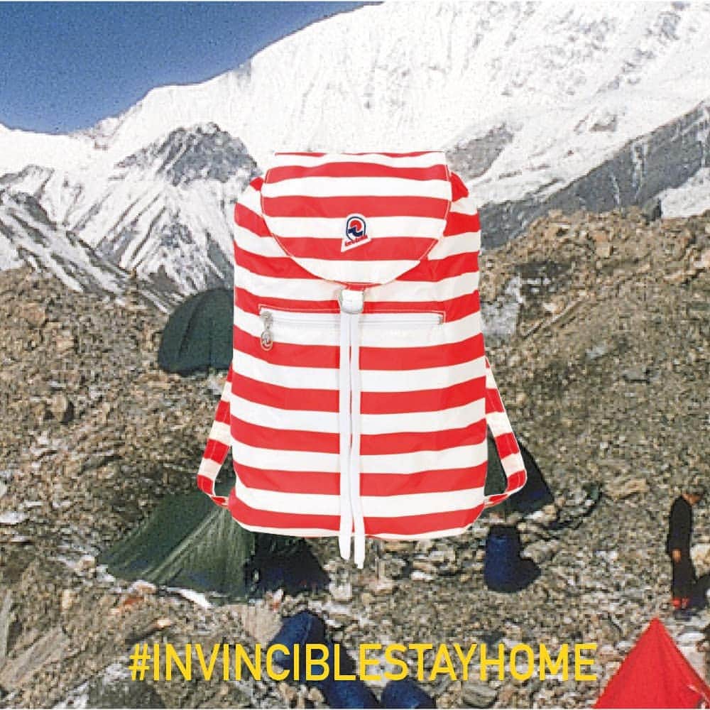 インヴィクタさんのインスタグラム写真 - (インヴィクタInstagram)「..but let's stay home  #iostoacasa #stayhome #invictablestayhome #invicta #backpack #minisac」4月24日 22時27分 - invicta_official