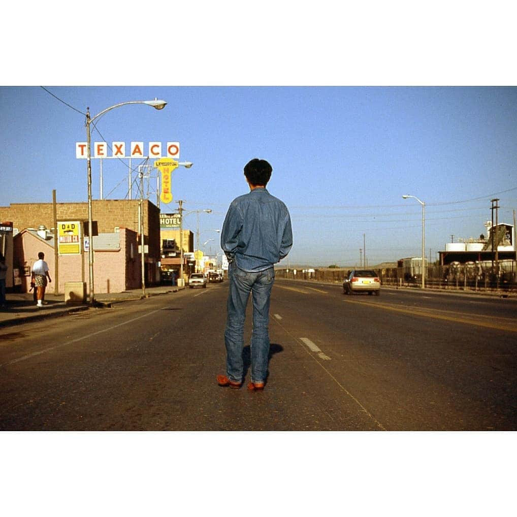 福山雅治さんのインスタグラム写真 - (福山雅治Instagram)「#福山雅治PHOTOSTREAM #1992年 #初海外 #初アメリカ #UnitedStates #ROUTE66 #Roadsong #BROS1991」4月25日 11時59分 - masaharu_fukuyama_official