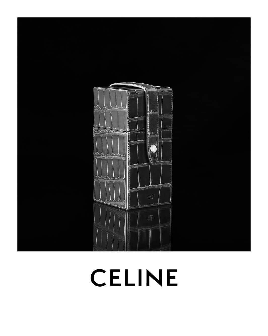 Celineさんのインスタグラム写真 - (CelineInstagram)「CELINE HAUTE PARFUMERIE CELINE PERFUME CASE IN TAN ALLIGATOR  COLLECTION AVAILABLE NOW AT CELINE.COM  #CELINEHAUTEPARFUMERIE #CELINEBYHEDISLIMANE」4月25日 7時11分 - celine