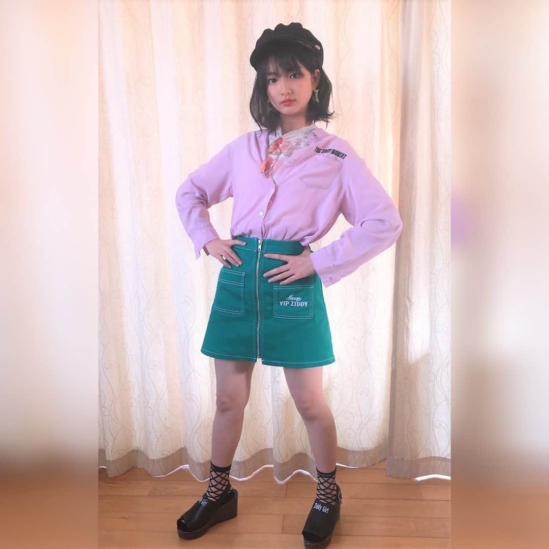 ニコ☆プチのインスタグラム：「👗✨👠👒💎﻿ ﻿ ﻿ ﻿ ネットプチコレのみんなのコーデ凄く素敵で見てて元気が出ます☺﻿ 美羽のネットプチコレはプチコレ８と９のZIDDYステージに出させて頂いた衣装を再現してみたよ。﻿ 懐かしいな～♥　プチコレ8はとても緊張してちゃんと歩けるか心配だったけどステージに立ったらとっても楽しかったな～☺プチコレ9ではまさか自分がプチモになれるなんて夢みたいで嬉しかった。みんなも夢をあきらめずに未来に向かって一緒に頑張ろう！﻿ ﻿ ﻿ ﻿ ミウより♡﻿ ﻿ ﻿ #ネットプチコレ﻿ #おうちでファッションショー﻿ #ニコプチ﻿ #和田美羽」