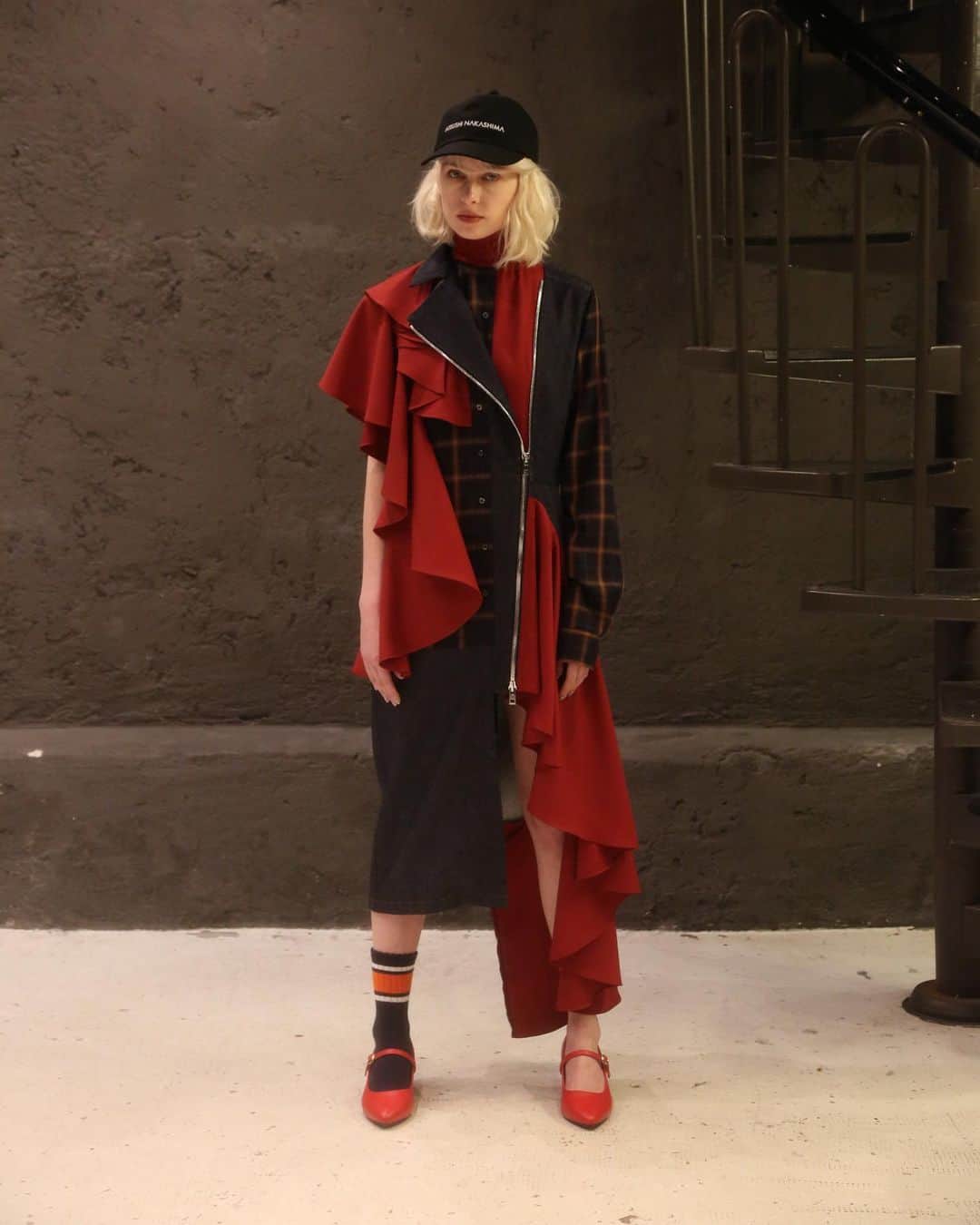 アツシナカシマのインスタグラム：「#atsushinakashima #アツシナカシマ #mfw #milanfashionweek #ootd #outfits #fashion」