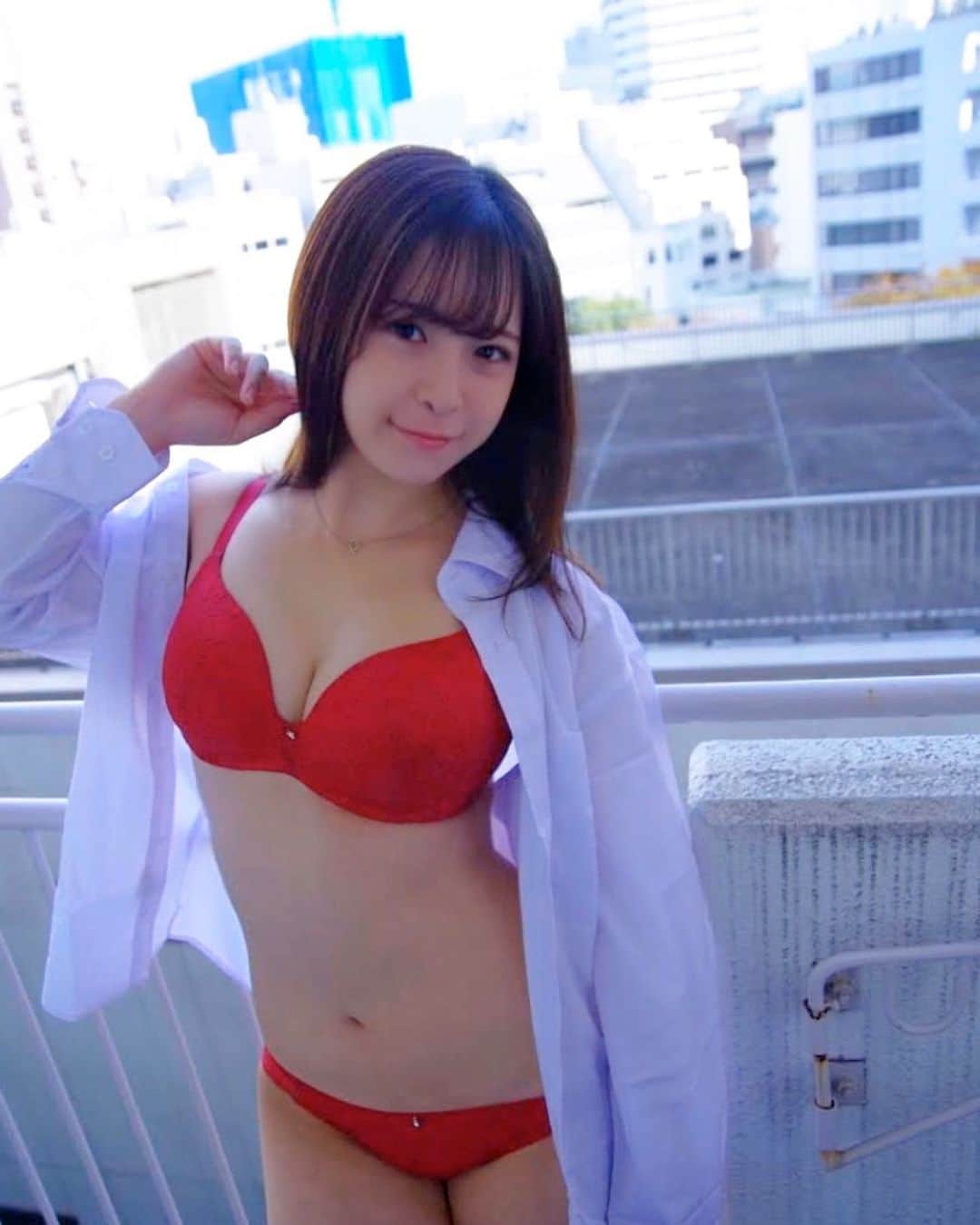 松田つかさのインスタグラム：「. はやくお外出たいねえ . #グラビア #インスタグラビア #自拍 #性感 #萌 #偶像 #selfie #me #sexyhot #japanesegirl #animegirl #model #pinupgirl #cosplay #sexy #instagravure #셀카 #셀피 #셀카그램 #셀피그램 #얼스타그램 #메이크업 #오늘의훈녀 #셀커샷 #셀카놀이 #좋아요 #사진 #메이크 #扎心了 #เซ็กซี่」