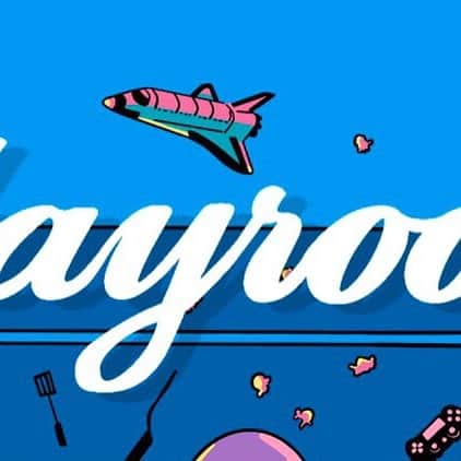 room onziemeのインスタグラム：「.﻿ 🏠👩🏼‍🚀🏠﻿ ﻿ アメリカンポップイラストに定評のある、アートディレクター・デザイナー「DIVER @djdiver」によって描かれた「STAYROOM」のメインビジュアルが公開！﻿ ﻿ --------------------------------------------﻿ ﻿ 【ROOMより皆様へ】﻿ ﻿ 日頃よりROOMのInstagramをご覧いただきありがとうございます！﻿ ﻿ 新型コロナウイルス感染症により、音楽業界をはじめとするエンタメ業界全体に甚大な影響を及ぼしている現在、ライブの中止が相次いでおり、ア ーティストとリスナーの大事な接点を奪う事態となっています。﻿ ﻿ 早期収束を願い、自宅でグッと堪える時間が必要になっている今だからこそ、一人一人の生活を少しでも華やかにし、アーティストとリスナーの繋がりをサポートすることが、ROOMから提供できる最大限の支援であると考えております。﻿ ﻿ こんな時だからこそ、ROOMから少しでも皆様のもとにエンターテインメントをお届けし、日々の支えになれるように尽力させていただきます！﻿ ﻿ --------------------------------------------﻿ ﻿ 【STAYROOMって何？】﻿ ﻿ ROOMが提供するアーティストとリスナーをつなぐ新たなカタチ﻿ ﻿ ROOMとアーティストによる﻿ InstagramコラボLIVE配信企画﻿ ﻿ 普段見れないアーティストの﻿ 裏側や素顔を深掘りして新たな発見を！﻿ ﻿ --------------------------------------------﻿ ﻿ #room_jp #stayroom #diver」