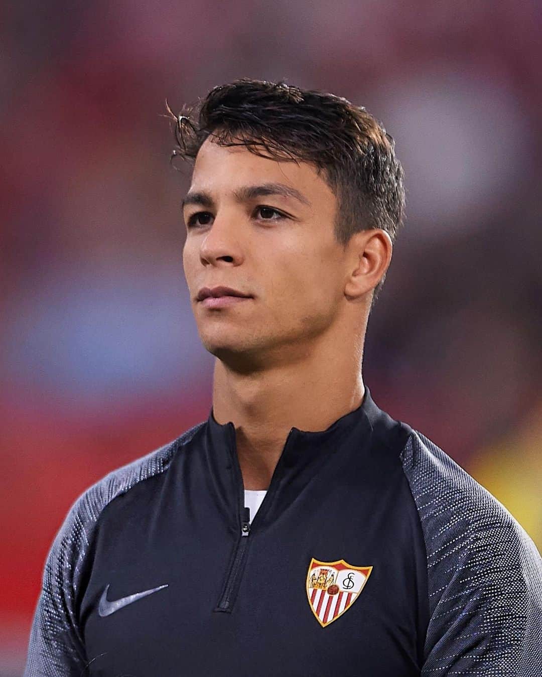 オリベル・トーレスのインスタグラム：「Día de partido....ohhh NO!! Que ganas de volver⚽️ Feliz Sábado a todos🙏」