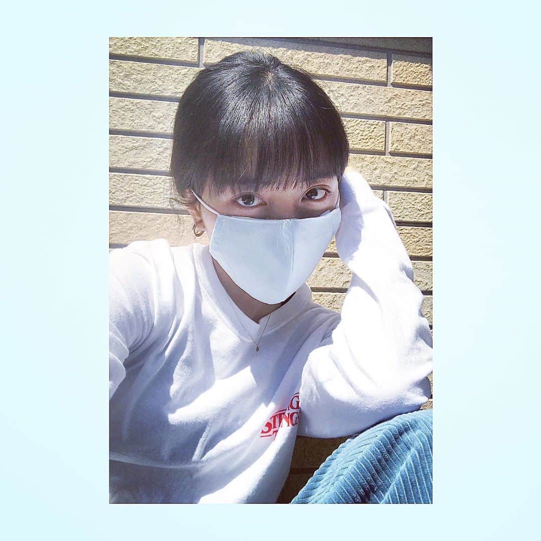 斉藤瑞季のインスタグラム：「sky blue💙  #手作りマスク  #マスク手作り  #マスクデザイン  #水色コーデ  #skyblue  #strangerthings」