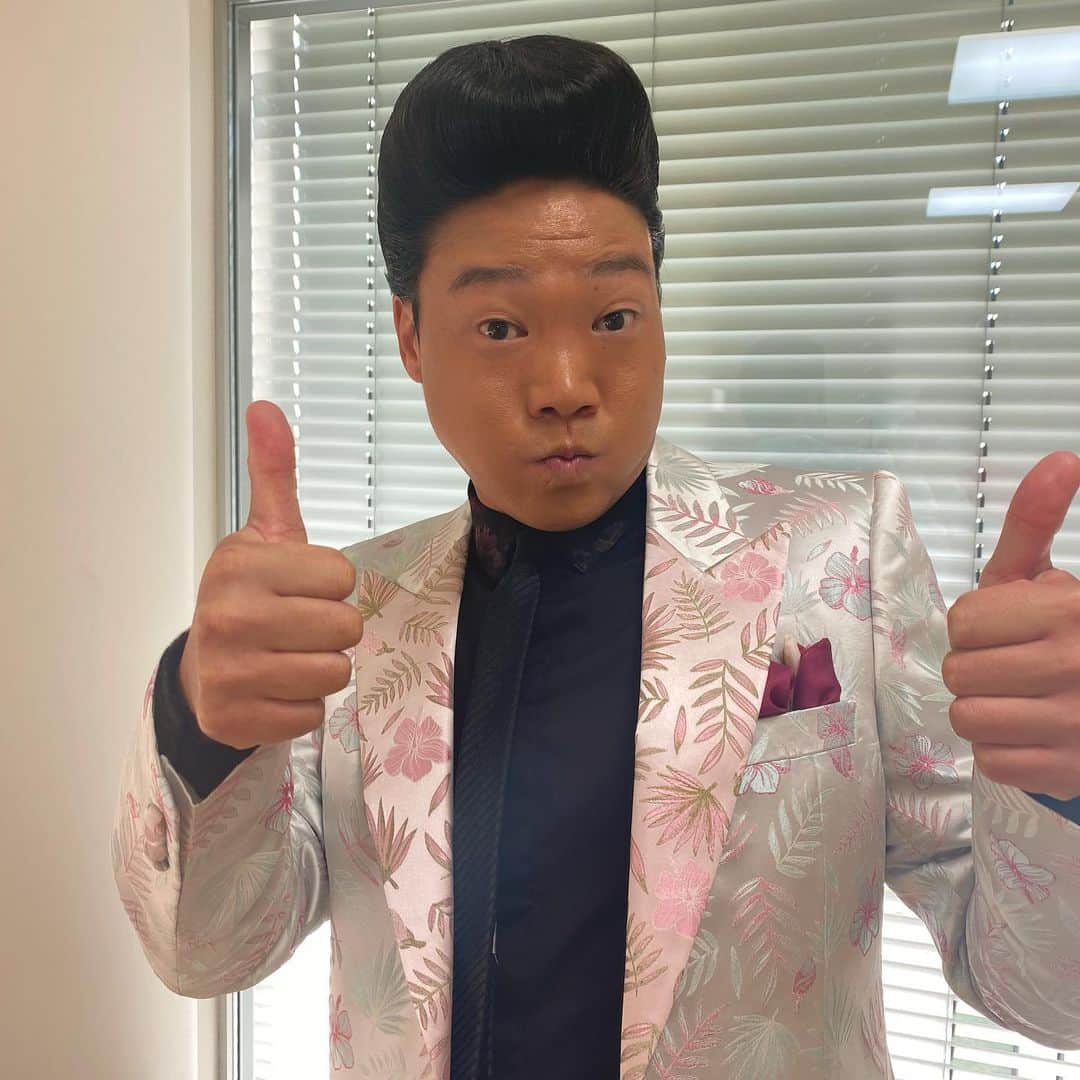 みやぞんさんのインスタグラム写真 - (みやぞんInstagram)「わたくし本日誕生日を迎えました😆✨ 誕生日は自分をめちゃくちゃ褒める☺️ イェーイ😍  まぁーこれからも気楽に楽しく明るく生きていきます😌」4月25日 16時40分 - anzenmiyazon