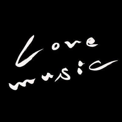 金子ノブアキさんのインスタグラム写真 - (金子ノブアキInstagram)「明日O.A.のLove Music特別編に RED ORCAが！！ こりゃ嬉しい！！ 是非ご覧下さい(^^) WE LOVE MUSIC!!!! ------------- 【RED ORCA・テレビOA】 アルバム「WILD TOKYO」収録曲「Phantom Skate」のライブMVを初公開！ 4月26日(日)24:30〜25:25 フジテレビ「Love music」特別編 『WE LOVE MUSIC』 https://www.fujitv.co.jp/lovemusic/ #Lovemusic #redorca #金子ノブアキ #nobuakikaneko」4月25日 17時58分 - nobuakikaneko_official