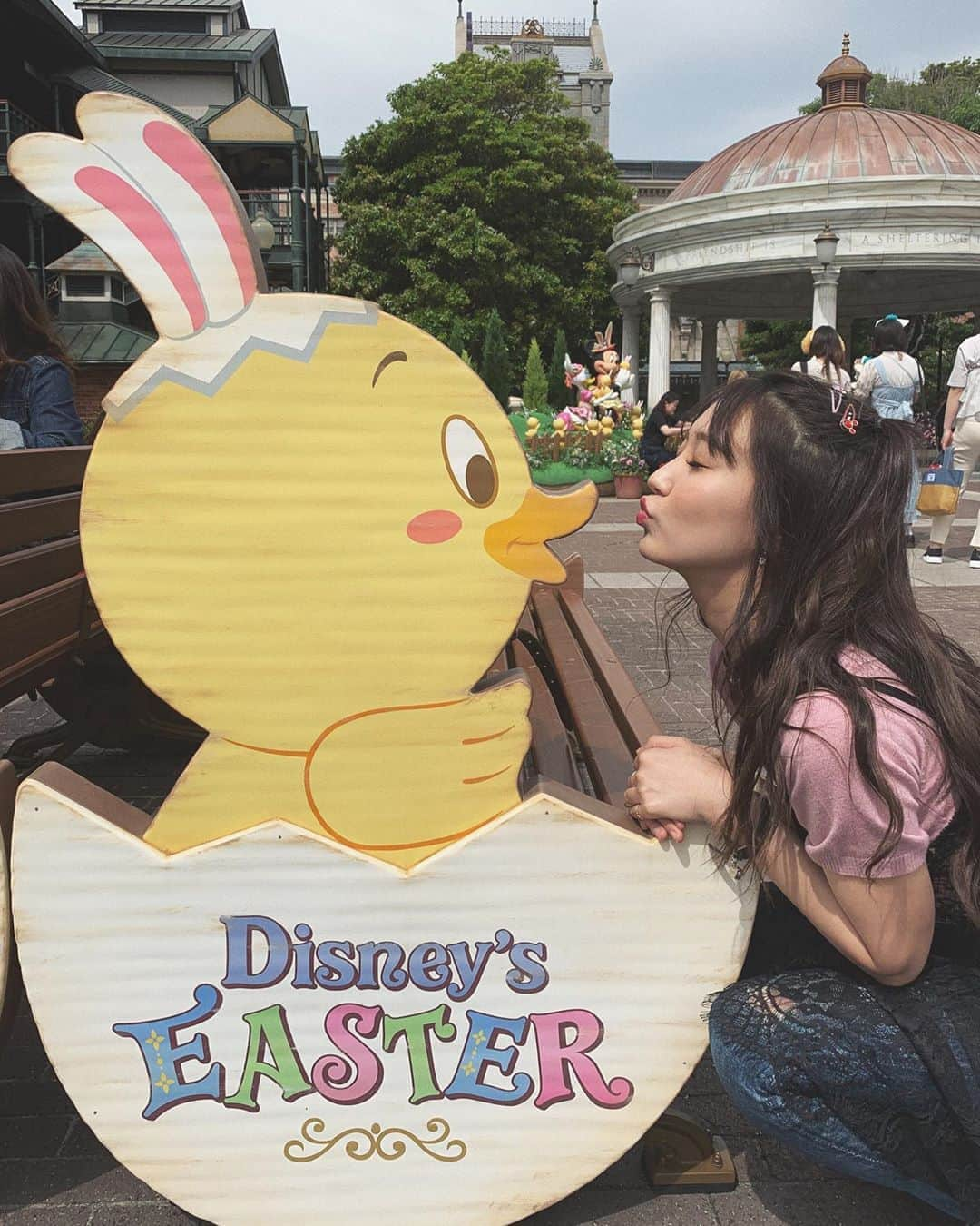 荻野可鈴さんのインスタグラム写真 - (荻野可鈴Instagram)「、 春パート２🐰🐣 #第2回目インスタにも春を訪れさせる  #これは去年のイースター #うさぴよ🐰🐣 #うさぴよ〜振り向いてようさぴよ〜🥚 #髪の毛おにながい #うさぴよとっても見たいけど #うさぴよもお家待機中かな🥺🥚 #今はお家で過ごすです」4月25日 18時51分 - karin_ogino