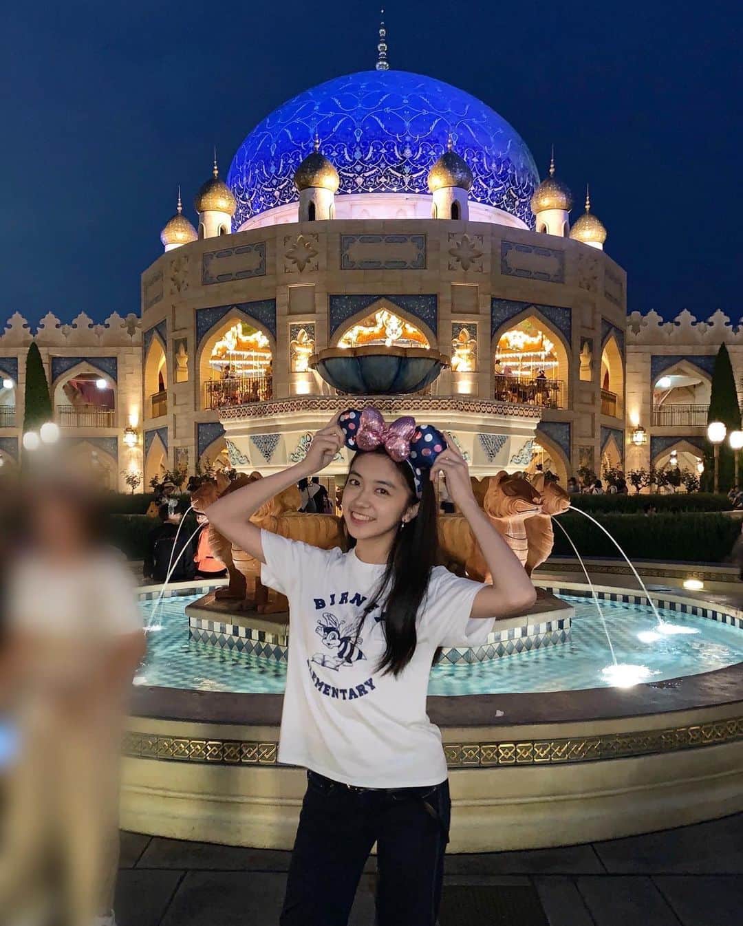石井萌々果のインスタグラム：「去年と一昨年の夏に行った夢の国💕 今年は行けるかな💭」