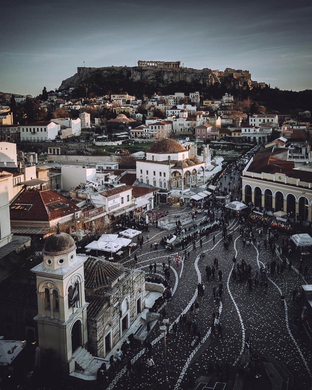 Thomas Kakarekoのインスタグラム：「city of gods  There’s only a few cities to rival Athens when it comes to historical importance. The birthplace of democracy, Western civilization and philosophy, geometry, cartography, the city of Athens is all of that but has so much more to offer.  My personal list of places that I wanna visit or revisit after travel restrictions will be lifted is getting longer every day, but Athens for sure will be one of the first.  #athens」