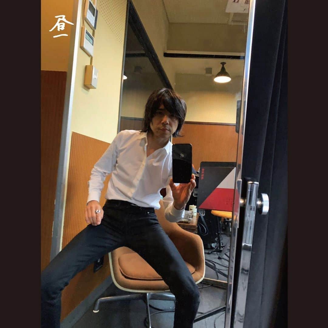宮本浩次（エレファントカシマシ）さんのインスタグラム写真 - (宮本浩次（エレファントカシマシ）Instagram)「#宮本浩次  #宮本独歩」4月25日 20時08分 - miyamoto_doppo