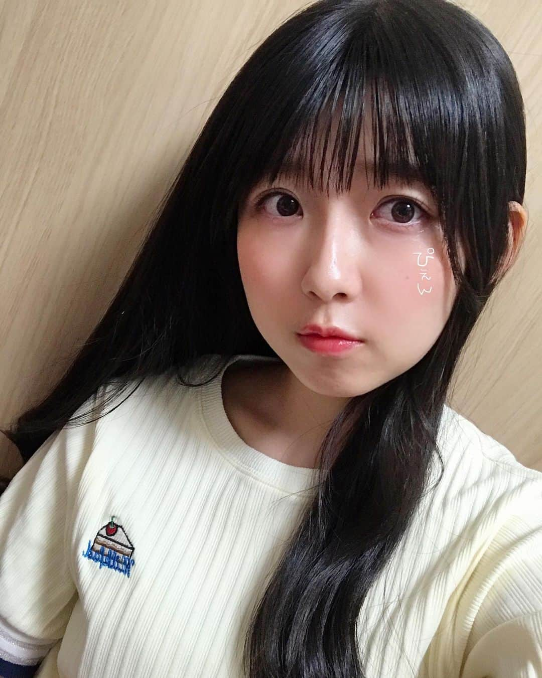 磯原杏華さんのインスタグラム写真 - (磯原杏華Instagram)「ゆうちゃん(@egochan_329 )とインスタライブコラボしました👼🏻💛 見てくださった方ありがとう💗 . 私の家の電波の影響で何度も退出してしまってごめんなさい🙇🏻‍♀️🙇🏻‍♀️🙇🏻‍♀️ . . でも初めてのコラボ、楽しかった⭐️ またやるね！」4月25日 20時51分 - isoharakyoka_box