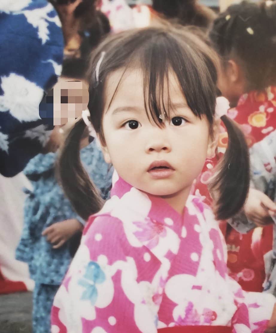 仲本莉絵瑠のインスタグラム：「載せる写真がない(^^) #4歳」