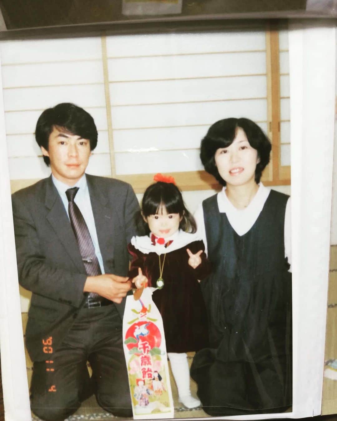 DJ mariennuのインスタグラム：「Happy Mother’s Day & Happy Father's  Birthday💐🎂 今日は母の日&父の誕生日。 産んでくれてありがとう、生まれてきてくれてありがとう😊」