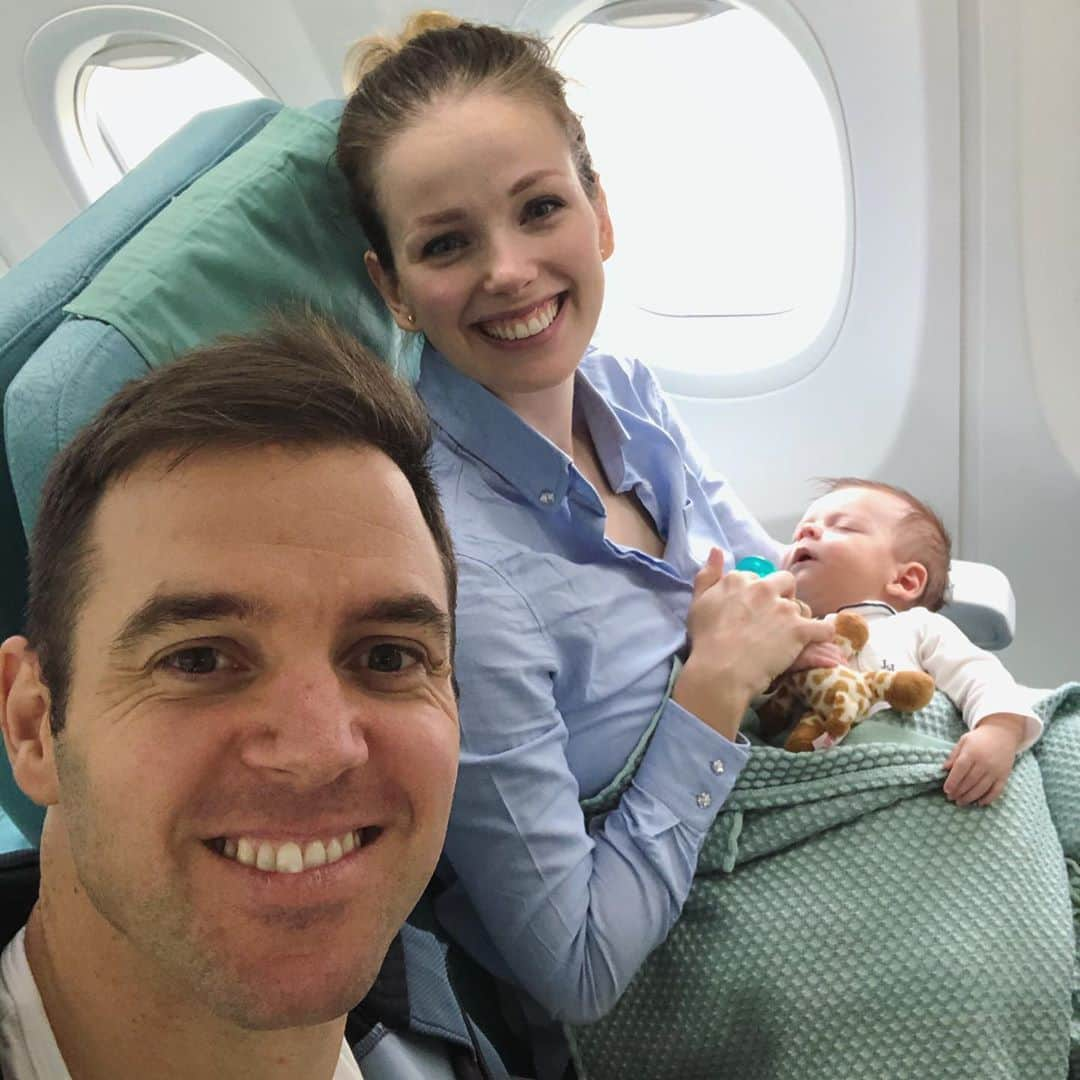 リック・バンデンハークさんのインスタグラム写真 - (リック・バンデンハークInstagram)「Off we went!! First flight for the three of us as a family! Shout out to my special wife @anneloes_vdhurk for being a amazing mommy of Ryan! Happy 1st mother day! We hope you like the special gifts and Ryan’s handwritten note 😁. You are amazing, brave and I love you so much!  Happy Mother’s Day to my mother and Ryan’s grandma @rgtmvanbakel !! Thank you for your love, care and support day in and out! I love you so much!  #vandy44 #mothersday #presents」5月10日 15時31分 - rick_vdhurk