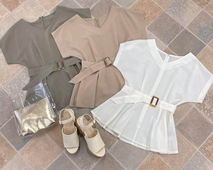 のインスタグラム：「【新作💜麻調ペプラムブラウス】﻿﻿﻿﻿ ﻿﻿﻿﻿﻿﻿﻿ ﻿﻿﻿﻿﻿﻿﻿﻿﻿﻿﻿﻿﻿﻿﻿﻿﻿﻿﻿﻿﻿﻿﻿﻿﻿﻿﻿﻿﻿﻿﻿﻿﻿﻿﻿﻿﻿﻿﻿﻿﻿﻿﻿﻿﻿﻿﻿﻿﻿﻿﻿﻿﻿﻿﻿﻿﻿﻿﻿﻿﻿﻿﻿﻿﻿﻿﻿﻿﻿﻿﻿﻿﻿﻿﻿﻿﻿﻿﻿﻿﻿﻿﻿﻿﻿﻿﻿﻿﻿﻿﻿﻿﻿﻿﻿﻿﻿﻿﻿﻿﻿﻿﻿﻿﻿﻿﻿﻿﻿﻿﻿﻿﻿﻿﻿﻿﻿﻿﻿﻿﻿﻿﻿﻿﻿﻿﻿﻿﻿﻿ ▫️麻調ペプラムブラウス﻿ ▫️#210561﻿ ▫️￥2,900+tax﻿﻿﻿﻿﻿﻿﻿﻿﻿﻿﻿﻿﻿﻿﻿﻿﻿﻿﻿﻿﻿﻿﻿﻿﻿﻿﻿﻿﻿﻿﻿﻿﻿﻿﻿﻿﻿﻿﻿﻿﻿﻿﻿﻿﻿﻿﻿﻿﻿ ﻿▫️5色展開﻿﻿﻿ ﻿　﻿﻿﻿﻿﻿﻿﻿﻿﻿﻿﻿﻿﻿﻿﻿﻿﻿ ﻿ オンオフ問わずに着回せるブラウスはフェミニンなペプラムデザインが魅力💓﻿ ﻿ バスト下から広がる美シルエットでバランス良く着られます🌟﻿ ﻿ 伸縮性のある生地はさらりとした肌触りで快適な着心地になっています◎﻿ ﻿﻿ #ingni ﻿﻿﻿﻿﻿﻿﻿﻿﻿﻿﻿﻿﻿﻿﻿﻿﻿﻿﻿﻿﻿﻿﻿﻿﻿﻿﻿﻿﻿﻿﻿﻿﻿﻿﻿﻿﻿﻿﻿﻿﻿﻿﻿﻿﻿﻿﻿﻿﻿﻿﻿﻿﻿﻿﻿﻿﻿﻿﻿﻿﻿﻿﻿﻿﻿﻿﻿﻿﻿﻿﻿﻿﻿﻿﻿﻿﻿﻿﻿﻿﻿﻿﻿﻿﻿﻿﻿﻿﻿﻿﻿﻿﻿﻿﻿﻿﻿﻿﻿﻿﻿﻿﻿﻿﻿﻿﻿﻿﻿﻿﻿﻿﻿﻿﻿﻿﻿﻿﻿﻿﻿ #トップス#ニット#大人#置き画 #置き画倶楽部#トレンド#可愛い#お洒落#プチプラ#ootd #きょこ #お洒落さんと繋がりたい#ss﻿﻿﻿﻿﻿﻿﻿﻿﻿﻿﻿﻿﻿﻿﻿﻿﻿﻿﻿﻿﻿﻿﻿﻿﻿﻿﻿﻿﻿﻿﻿﻿﻿﻿﻿﻿﻿﻿﻿﻿﻿﻿﻿﻿﻿﻿﻿﻿﻿﻿﻿﻿﻿﻿﻿﻿﻿﻿﻿﻿﻿﻿﻿﻿﻿﻿﻿﻿﻿﻿﻿ #カジュアル#いいね#insta#fashion#シミラールック#かわいい#ファッション﻿﻿﻿﻿﻿﻿#instagood##outfit#girl#folowme﻿﻿﻿﻿﻿﻿﻿﻿﻿﻿﻿﻿﻿#おうちじかん#麻#ブラウス﻿ ﻿﻿﻿﻿﻿﻿﻿﻿﻿﻿﻿﻿﻿﻿﻿﻿﻿﻿﻿﻿﻿﻿﻿ ﻿﻿﻿」