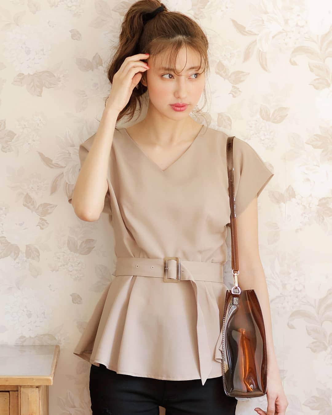 のインスタグラム：「【新作💜麻調ペプラムブラウス】﻿﻿﻿﻿ ﻿﻿﻿﻿﻿﻿﻿ ﻿﻿﻿﻿﻿﻿﻿﻿﻿﻿﻿﻿﻿﻿﻿﻿﻿﻿﻿﻿﻿﻿﻿﻿﻿﻿﻿﻿﻿﻿﻿﻿﻿﻿﻿﻿﻿﻿﻿﻿﻿﻿﻿﻿﻿﻿﻿﻿﻿﻿﻿﻿﻿﻿﻿﻿﻿﻿﻿﻿﻿﻿﻿﻿﻿﻿﻿﻿﻿﻿﻿﻿﻿﻿﻿﻿﻿﻿﻿﻿﻿﻿﻿﻿﻿﻿﻿﻿﻿﻿﻿﻿﻿﻿﻿﻿﻿﻿﻿﻿﻿﻿﻿﻿﻿﻿﻿﻿﻿﻿﻿﻿﻿﻿﻿﻿﻿﻿﻿﻿﻿﻿﻿﻿﻿﻿﻿﻿﻿﻿ ▫️麻調ペプラムブラウス﻿ ▫️#210561﻿ ▫️￥2,900+tax﻿﻿﻿﻿﻿﻿﻿﻿﻿﻿﻿﻿﻿﻿﻿﻿﻿﻿﻿﻿﻿﻿﻿﻿﻿﻿﻿﻿﻿﻿﻿﻿﻿﻿﻿﻿﻿﻿﻿﻿﻿﻿﻿﻿﻿﻿﻿﻿﻿ ﻿▫️5色展開﻿﻿﻿ ﻿　﻿﻿﻿﻿﻿﻿﻿﻿﻿﻿﻿﻿﻿﻿﻿﻿﻿ ﻿ オンオフ問わずに着回せるブラウスはフェミニンなペプラムデザインが魅力💓﻿ ﻿ バスト下から広がる美シルエットでバランス良く着られます🌟﻿ ﻿ 伸縮性のある生地はさらりとした肌触りで快適な着心地になっています◎﻿ ﻿﻿ #ingni ﻿﻿﻿﻿﻿﻿﻿﻿﻿﻿﻿﻿﻿﻿﻿﻿﻿﻿﻿﻿﻿﻿﻿﻿﻿﻿﻿﻿﻿﻿﻿﻿﻿﻿﻿﻿﻿﻿﻿﻿﻿﻿﻿﻿﻿﻿﻿﻿﻿﻿﻿﻿﻿﻿﻿﻿﻿﻿﻿﻿﻿﻿﻿﻿﻿﻿﻿﻿﻿﻿﻿﻿﻿﻿﻿﻿﻿﻿﻿﻿﻿﻿﻿﻿﻿﻿﻿﻿﻿﻿﻿﻿﻿﻿﻿﻿﻿﻿﻿﻿﻿﻿﻿﻿﻿﻿﻿﻿﻿﻿﻿﻿﻿﻿﻿﻿﻿﻿﻿﻿﻿ #トップス#ニット#大人#置き画 #置き画倶楽部#トレンド#可愛い#お洒落#プチプラ#ootd #きょこ #お洒落さんと繋がりたい#ss﻿﻿﻿﻿﻿﻿﻿﻿﻿﻿﻿﻿﻿﻿﻿﻿﻿﻿﻿﻿﻿﻿﻿﻿﻿﻿﻿﻿﻿﻿﻿﻿﻿﻿﻿﻿﻿﻿﻿﻿﻿﻿﻿﻿﻿﻿﻿﻿﻿﻿﻿﻿﻿﻿﻿﻿﻿﻿﻿﻿﻿﻿﻿﻿﻿﻿﻿﻿﻿﻿﻿ #カジュアル#いいね#insta#fashion#シミラールック#かわいい#ファッション﻿﻿﻿﻿﻿﻿#instagood##outfit#girl#folowme﻿﻿﻿﻿﻿﻿﻿﻿﻿﻿﻿﻿﻿#おうちじかん#麻#ブラウス﻿ ﻿﻿﻿﻿﻿﻿﻿﻿﻿﻿﻿﻿﻿﻿﻿﻿﻿﻿﻿﻿﻿﻿﻿ ﻿﻿﻿」