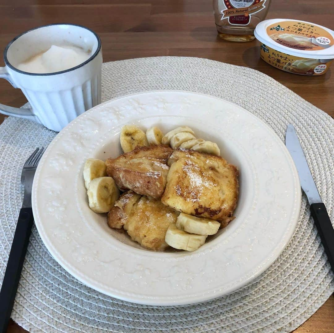 大浦育子さんのインスタグラム写真 - (大浦育子Instagram)「最近のstayhomeご飯🍚 見返してたら自分でもお腹空く〜 この自粛を機に初挑戦してるメニューも。最後のティラミスは初めて作ったけど簡単で美味しくできて満足❣️外食できない分、お家ご飯を充実させたくなるね😋  #おうちごはん#手作り #昼ご飯#夜ご飯#自炊 #stayhome#レシピ #スイーツ#メニュー #育ごはん」5月10日 16時10分 - ikuko_oura