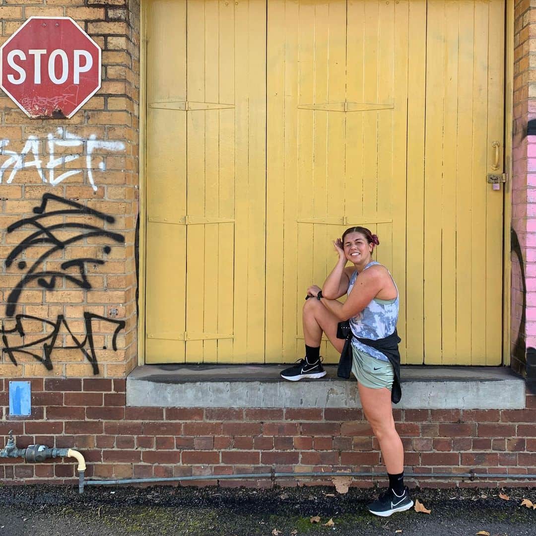 フィービー・ディ・トマソのインスタグラム：「Havin' a g time✨ #youcantstopus @nikerunning 📸 @renard_rb」