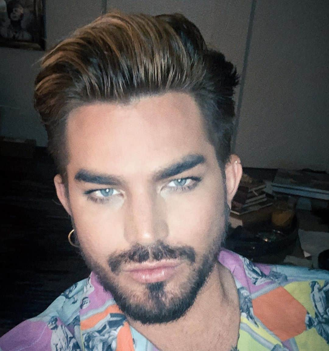 アダム・ランバートさんのインスタグラム写真 - (アダム・ランバートInstagram)「MAY 8 2020」5月10日 11時03分 - adamlambert