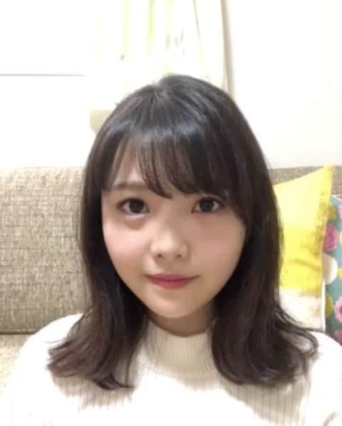 麻倉もものインスタグラム：「小学生の時、隣の席の子に出されてすっごく感動して今でも覚えてた😆 その時私は答えられませんでした(・ρ・*) 有名かな？  #もちょクイズ #もちょ10 #麻倉もも #オンラインもちょ」