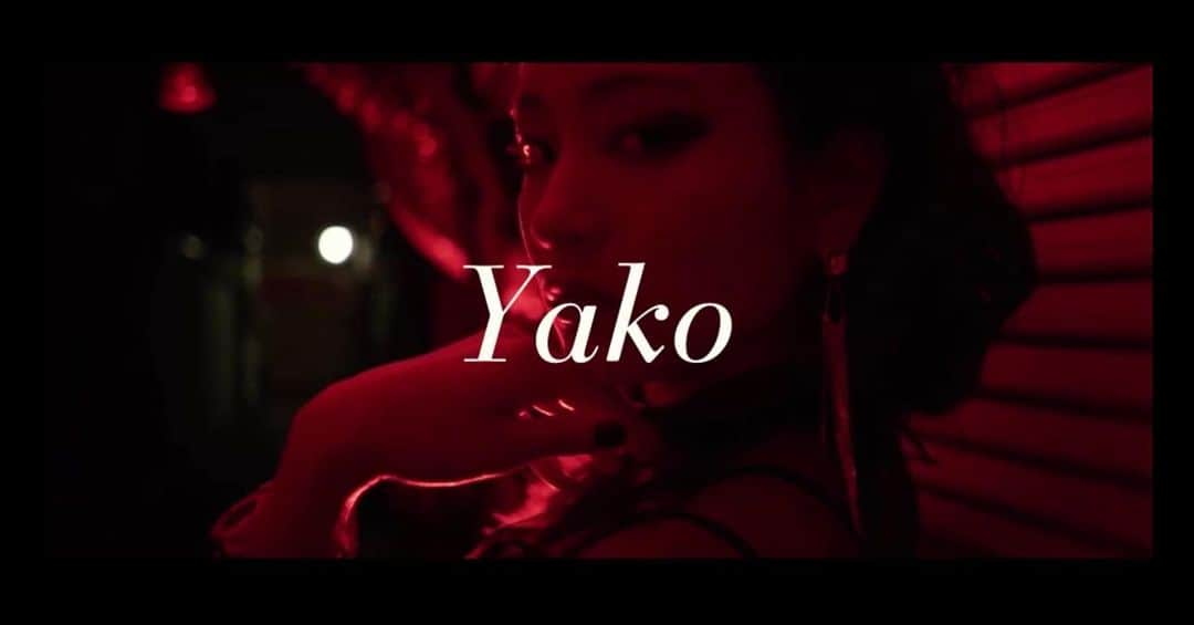 HIKARIfamilyのインスタグラム：「. 🥀🥀🥀🥀🥀 . Yako @yakkkko.y . . . 🎥　@kantoos_lifestyle . . . #ダンス #dance #fashion #dancer #tokyo #streetdance #アーティスト #sexy #japenese #artist #モデル #model #shooting #ファッション #instagood #beauty #photo #me #pv #outfit #名古屋 #撮影 #nagoya #VOGUE #lady #red#lip #VOGUEdance #voguing #hikarifamily」