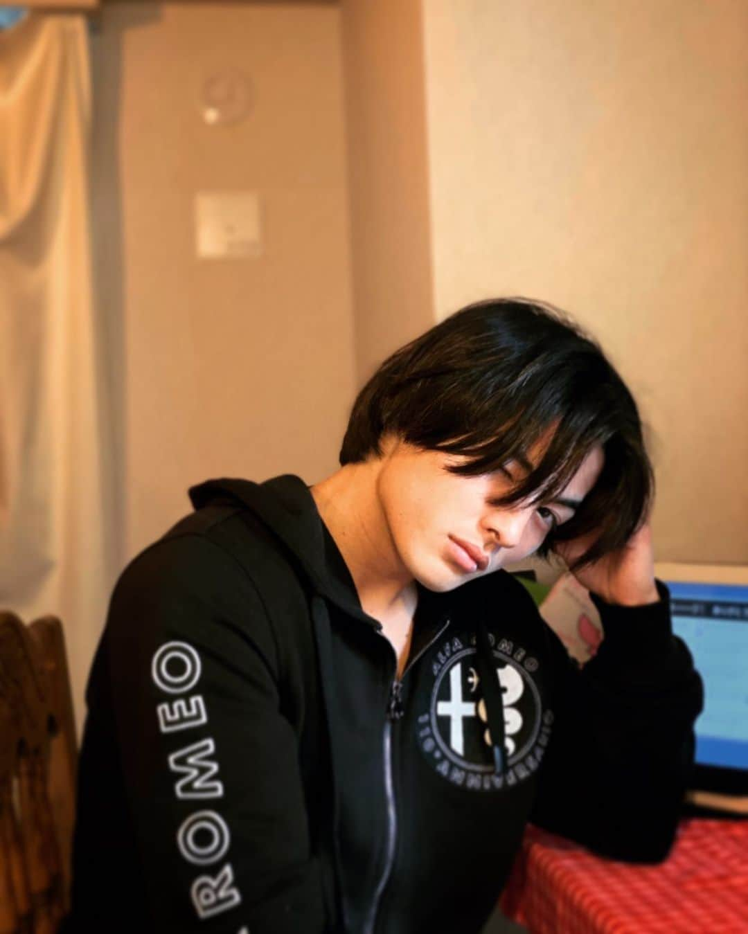 堀江亨さんのインスタグラム写真 - (堀江亨Instagram)「🏠 #stayhome」4月26日 17時01分 - toru__official