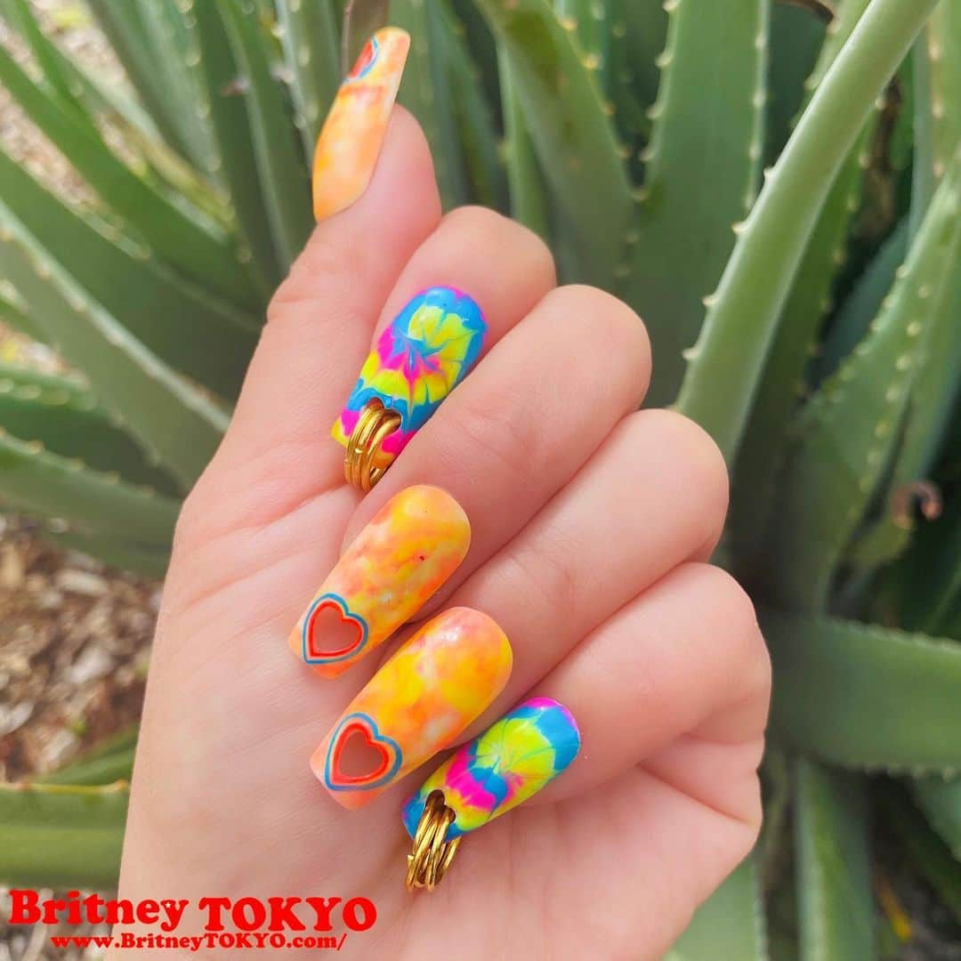 Britney TOKYOさんのインスタグラム写真 - (Britney TOKYOInstagram)「Desert 🌵 Vibes 💅🏻✨ #nailart #nails #Britneytokyo」4月26日 8時33分 - britneytokyo