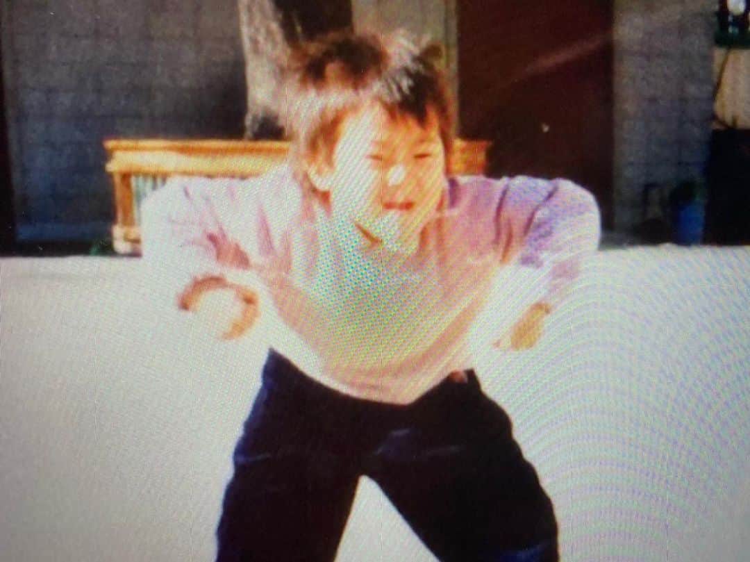 馬渡和彰さんのインスタグラム写真 - (馬渡和彰Instagram)「.﻿ ﻿ 幼稚園生くらいの馬渡。﻿ ﻿ #幼少期バトン﻿ #完全にやんちゃ﻿ #1日限定」4月26日 10時11分 - kazuaki_mawatari