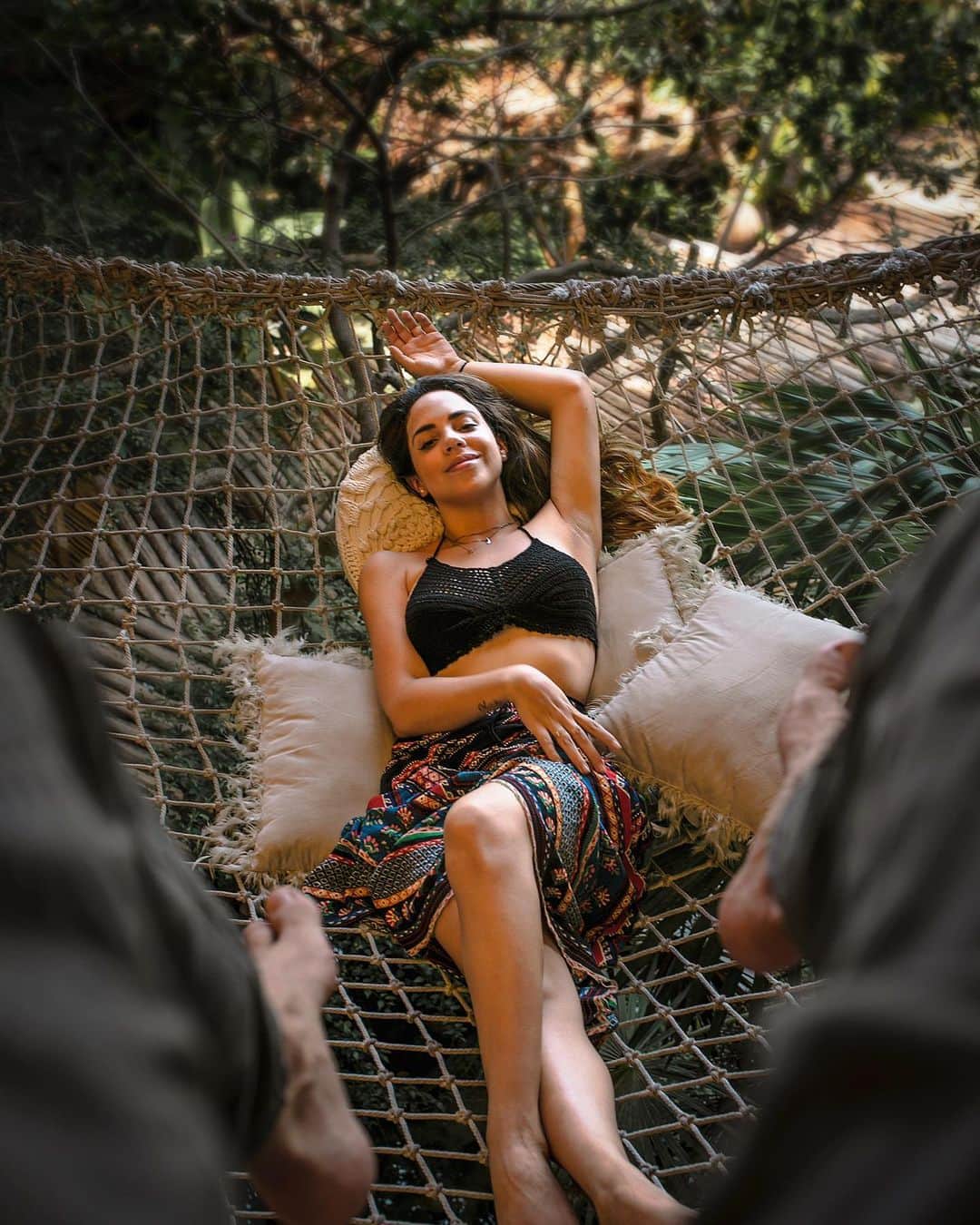 Katy Esquivelのインスタグラム：「Wild lives in my soul 🍃 . Etiqueta con quién quieres chillear en esta hamaca cuando la cuarentena se acabe 😜」