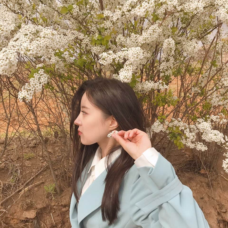 イ・セヨンさんのインスタグラム写真 - (イ・セヨンInstagram)「🌸」4月26日 12時41分 - seyoung_10