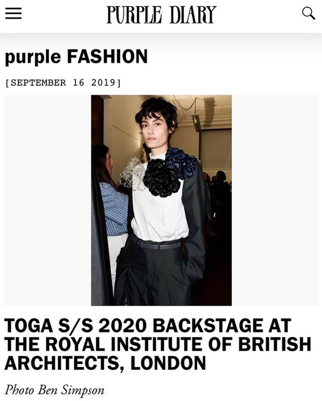 TOGAさんのインスタグラム写真 - (TOGAInstagram)「TOGA SS2020 wool sleeve shirt, Flower corsage, Drop art corsage, Leather nylon belt featured in @purplefashionmagazine Available at TOGA ONLINE STORE. @togaarchives_online ・ #togaarchives #togaarchives_online #toga #toga20ss #トーガ #トーガアーカイブス #purplefashionmagazine」4月26日 13時02分 - togaarchives