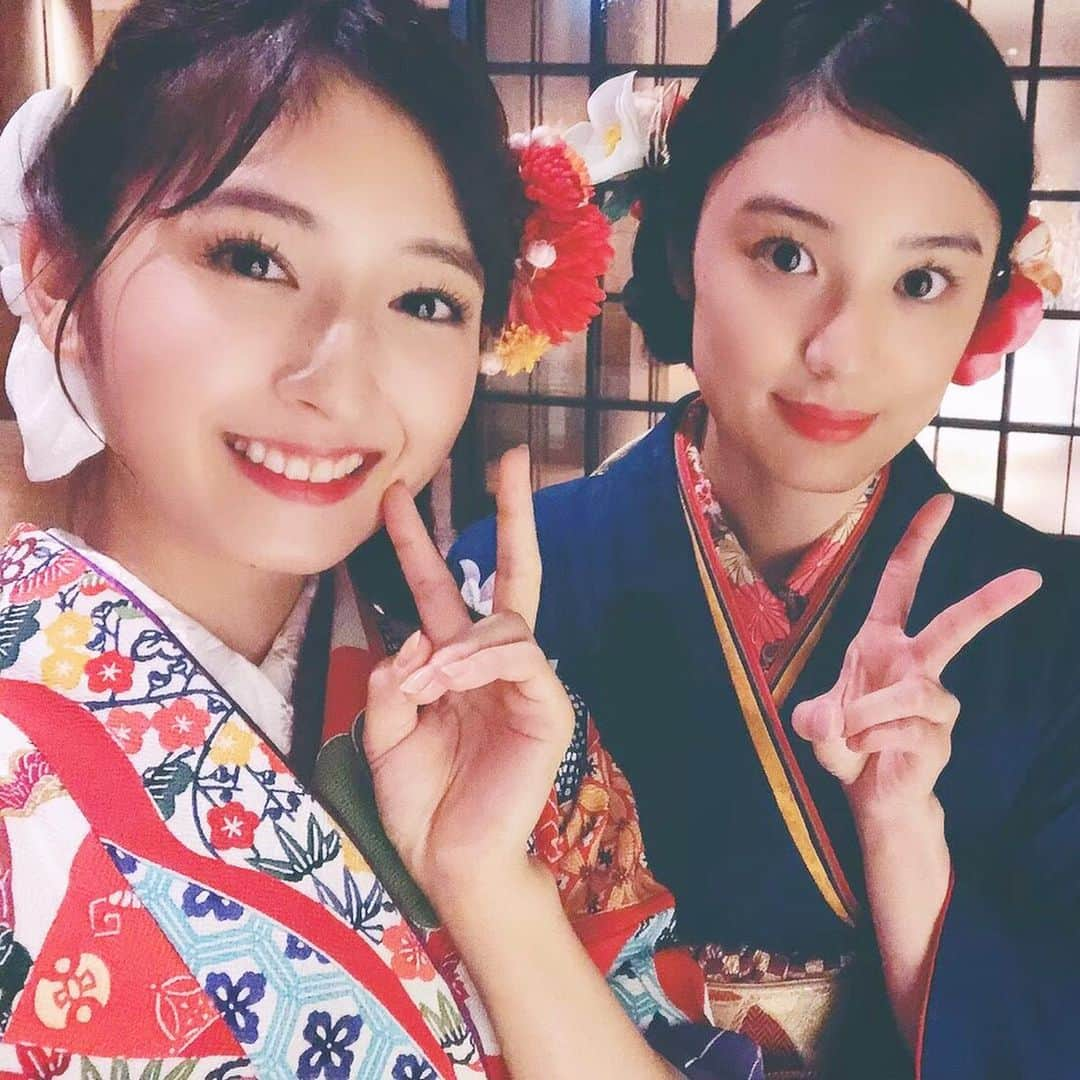 岡田彩花さんのインスタグラム写真 - (岡田彩花Instagram)「. MBSラジオ『オレたちゴチャ・まぜっ！～集まれヤンヤン～』 . わたしは先週で卒業したのですが、 なんと今週から事務所の後輩が！新たにヤンヤンガールズ12期生として出演いたします💗🥳 . . 杉田友里(@richa_n16) . . 女優でフォトグラファーで、趣味で古代エジプトの勉強をしている子です💁🏻‍♀️🌟 . 仲良しなだけに、敢えてどんな子かは言いませんが…💜🥺笑笑 . 皆様なにとぞ応援の程よろしくお願いいたします✨👭💕 . . #ゴチャ11 → #ゴチャ12 . #シグマセブン #シグマセブンフェイス #杉田友里 #フォトグラファー #photographer #写真 #MBSラジオ #MBS #ラジオ #毎日放送 #radio #girls #girl #belle #美人 #美女 #美女と野獣 #ドレス #dress #dressup #princess . #岡田彩花 #あやかんぬ #ayakaokada #女優 #声優 #ナレーター #モデル」4月26日 13時42分 - ayakaokada1108