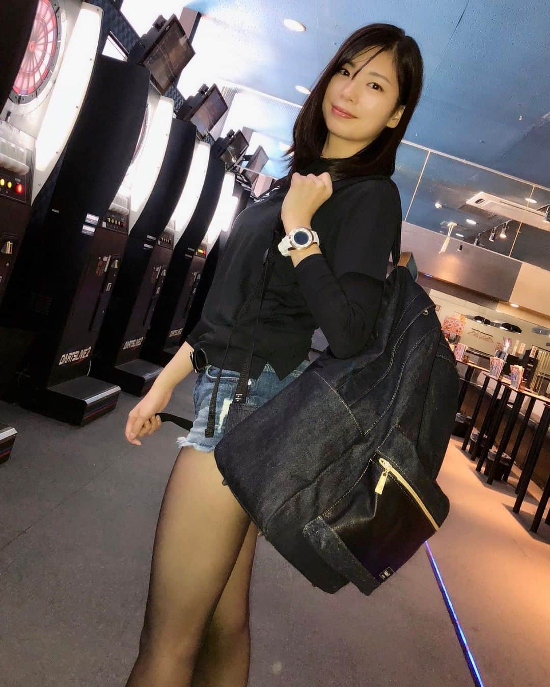 田渕亜季のインスタグラム：「、 私のオリジナルリュック オンラインショップで セール中 これが最後で終了です♪ 、  #岡山デニム  #リュックサック  #リュックサック女子」