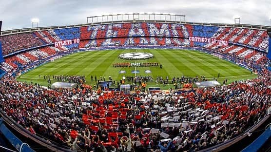 フェルナンド・トーレスのインスタグラム：「117 años luchando como hermanos .  FELICIDADES @atleticodemadrid ❤️🤍❤️🤍❤️🤍❤️」