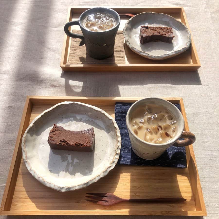 梅村奈央さんのインスタグラム写真 - (梅村奈央Instagram)「自宅にて1日限りの 喫茶梅村☕️ を開催致しました。#キーマカレー が思いの外上手にできてお代わりさせていただきました。デザートは #チョコテリーヌ とカフェゼリーラテ☕️美味しかった✌️ #おうちじかん #うめのびかつ #stayhomestaysafe」4月26日 19時58分 - umemuranao