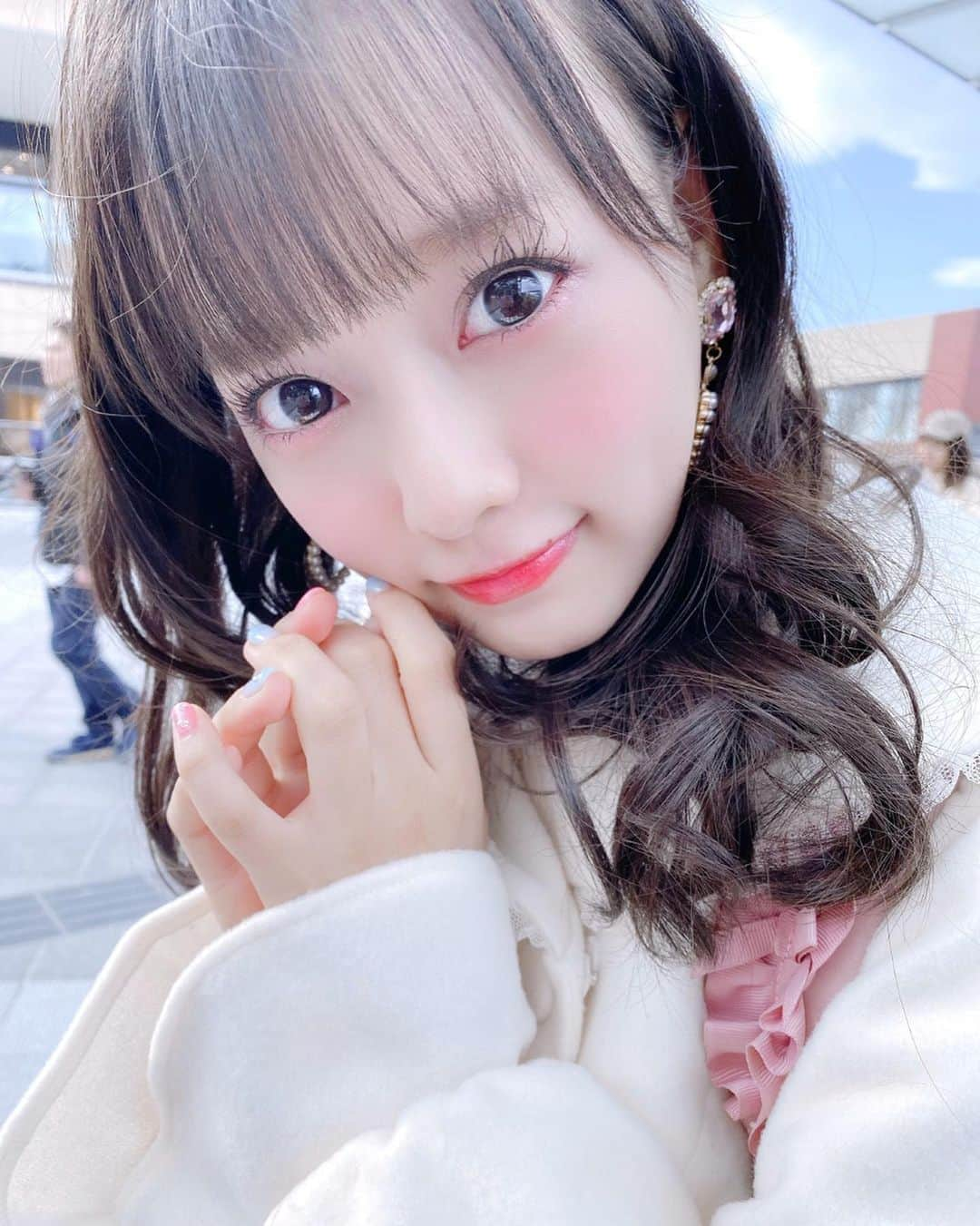 齊藤なぎささんのインスタグラム写真 - (齊藤なぎさInstagram)「⛄️❄️﻿ ﻿ ﻿ ﻿ ﻿ ﻿ ﻿ ﻿ ﻿ ﻿ ﻿ 冬が恋しくなってきたけど、春も夏も秋も好き。(なんやねん🥺)﻿ ﻿ ﻿ ﻿ ﻿ ﻿ ﻿ ﻿ #イコラブ #齊藤なぎさ #lodispotto #ロディスポット #コート #冬コーデ #なーたん #届いてなーたん」4月26日 20時21分 - saitou_nagisa