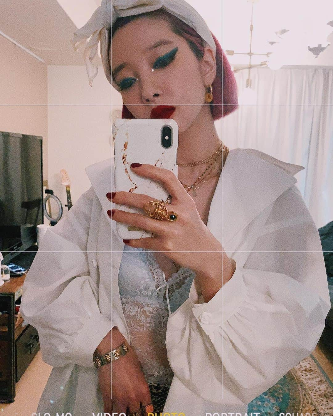 AMIさんのインスタグラム写真 - (AMIInstagram)「🤍🤍🤍🤍 #LOVEFASHION_LOVEYOURSELF #my_foah」4月26日 21時10分 - amixxamiaya