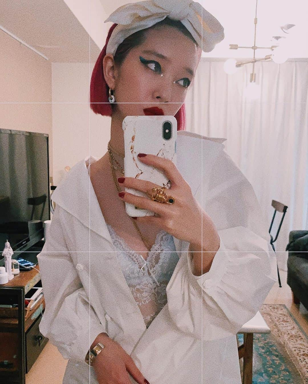 AMIさんのインスタグラム写真 - (AMIInstagram)「🤍🤍🤍🤍 #LOVEFASHION_LOVEYOURSELF #my_foah」4月26日 21時10分 - amixxamiaya