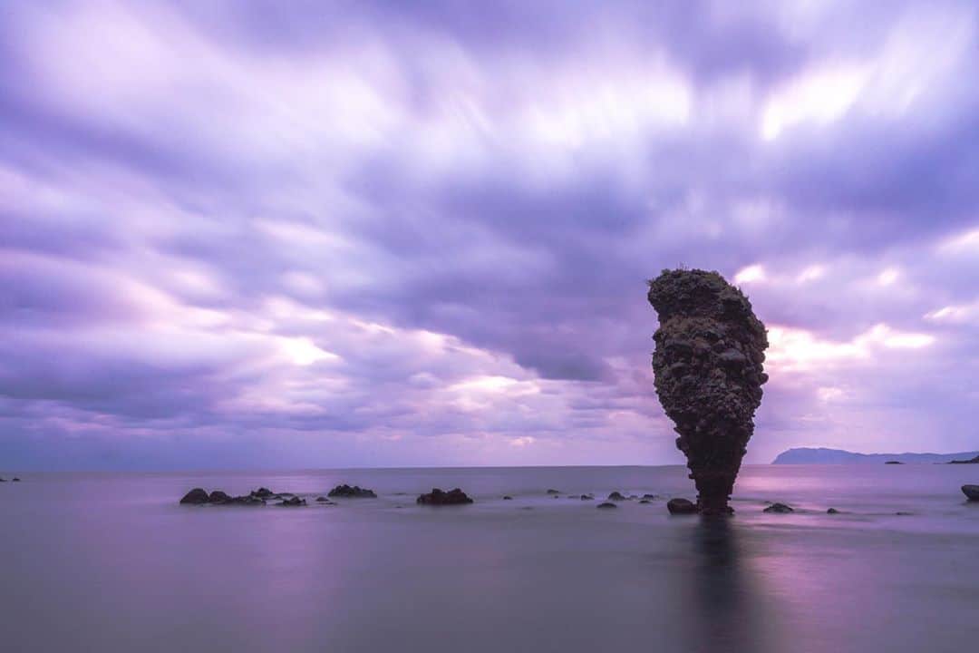 Hikaruのインスタグラム：「ebiseiwa . .  #北海道 #instagram #東京カメラ部 #tokyocameraclub #natgeo #bealpha #sonyphotography #pashadelic #team_jp #bestjapanpics #natgeo #ig_japan #natgeoyourshot #yourshotphotographer #myrrs #hellofrom #naturephotography #ig_worldclub #1x #landscapephotomag #landscapelovers #lovers_nippon #visitjapanjp #bbctravel #art_of_japan #splendid_earth #日本の絶景 #ig_great_pics #BBCtravel #ig_worldclub」