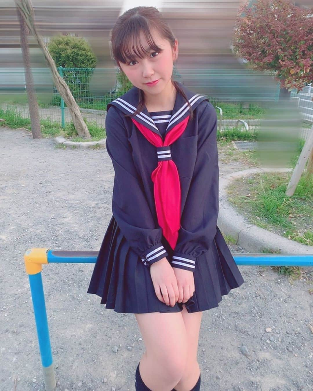 須田理夏子さんのインスタグラム写真 - (須田理夏子Instagram)「・ ・ ・ 高校3年生になってから 初セーラー着たよ🐣  #高校生  #高校3年生 #jkブランド #jk  #おしゃれ  #me #系統バラバラ系女子  #須田理夏子 #乃木坂46  #乃木坂好きな人と繋がりたい #乃木坂好きな女ヲタさんと繋がりたい #乃木坂 #3期生 #岩本蓮加 #岩本蓮加推し #photo #photography #followｍe #他撮り#セーラー服  #おうち時間  #制服  #セーラー」4月26日 22時03分 - sudarikako