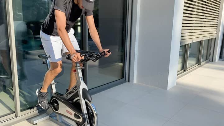 ヘロニモ・ルジのインスタグラム：「Clase de spinning ✔️🚲」