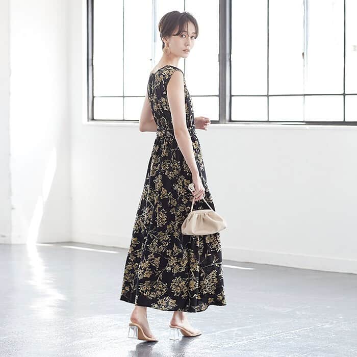 titivateさんのインスタグラム写真 - (titivateInstagram)「≪newitem≫ . #フレンチスリーブプリントフレアワンピース 【3color】￥5,390+tax (AVXN0584) ◆画像をタップすると商品ページがご覧いただけます。 . . #titivate #ティティベイト #ワンピース #フレンチスリーブ #ロングワンピース #フレアワンピース #花柄ワンピ #春ワンピ #春コーデ #2020SS #ファッション #fashion #プチプラ #コーデ #ファッション通販 #onlineshop . ▼titivate(ティティベイト)はこちら▼ @titivatejp ▼ur's(ユアーズ)はこちら▼ @urs_official ▼seadress(シードレス)はこちら▼ @seadress_official」4月27日 11時21分 - titivatejp