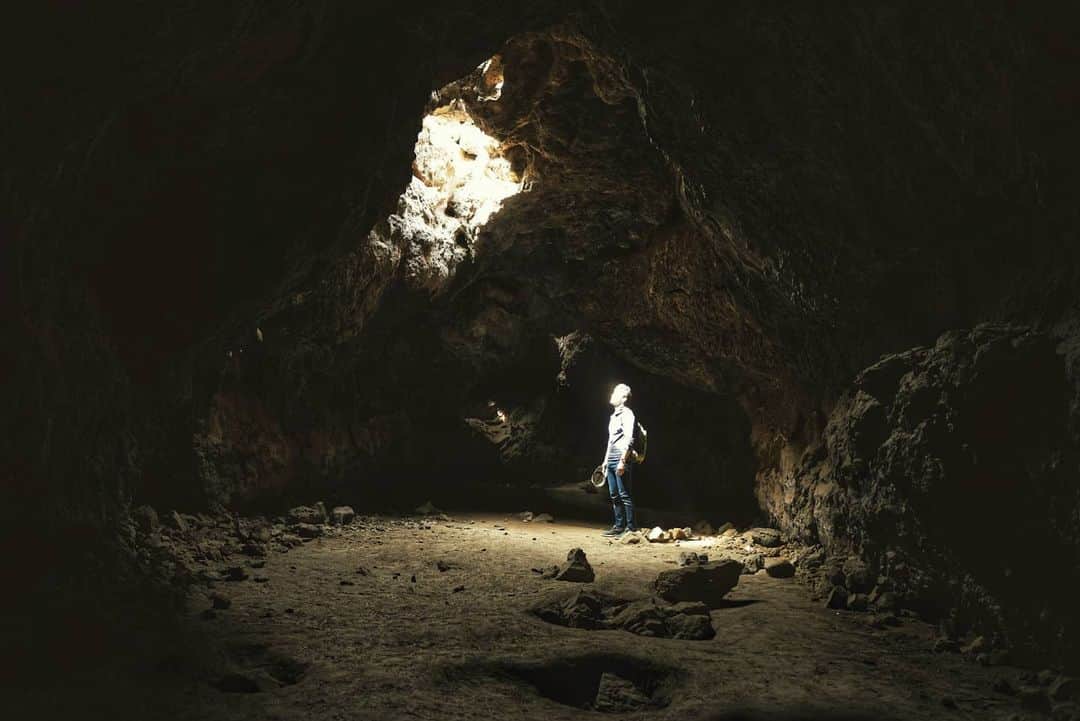 マシュー・ダダリオのインスタグラム：「Troglodyte」