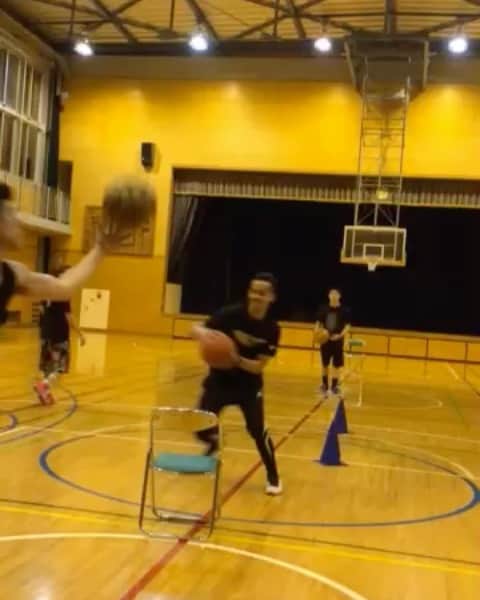 のインスタグラム：「#tbt 2016 series.  @fenix__jp  @fenix.xp  @vic._.johnson  #fenix #series #2016 #basketball #workout #japan #traning #sport #tokyo #seattle #team」