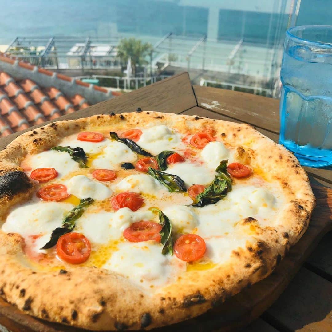 ポジリポのグルメインスタ